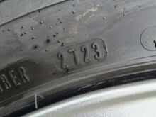 Volvo originaal veljed 17" ja Dunlop Winter Sport