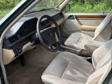 1991 Mercedes-Benz 200E W124 на запчасти