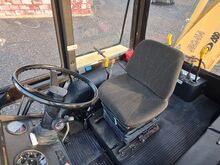 MTZ-820 (DEM-114)