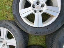 Winrun suverehvid Subaru originaalvelgedega