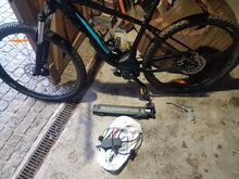 Elektriratas Levo Specialized 250