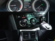 Skoda Superb L&K 2017 2.0 140кВт