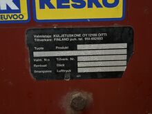 Vaalutaja, kaarutja / vaaluti, kaaruti Tuhti