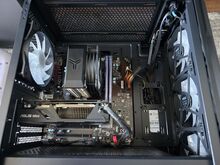 Heas korras RGB-mänguarvuti