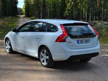 VOLVO V60 1.6drive Kinetic 2011