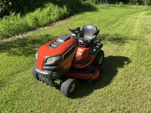 Murutraktor Husqvarna YTH24V48