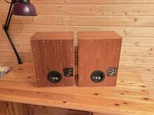 Колонки старой школы Philips