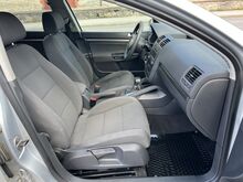 Volkswagen Golf 1,6 75kw  automaat