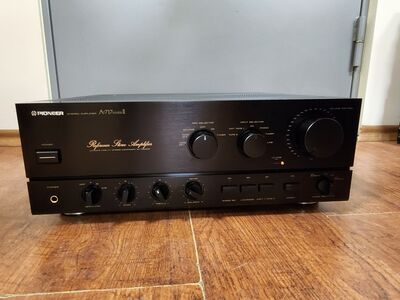 Pioneer A-717 Stereo Integrated Amplifier 1988-89