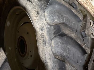 Müüa rehvid BKT 480/80R42