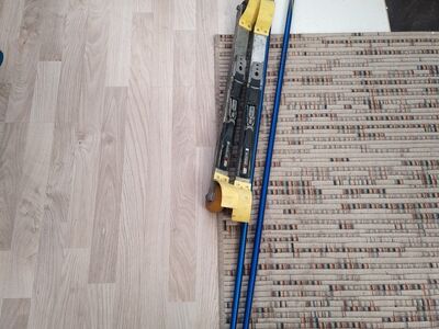 Rullsuusad + teravate otstega kepid 165cm