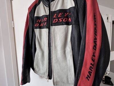 Harley Davidson naiste nahktai. Suurus S.