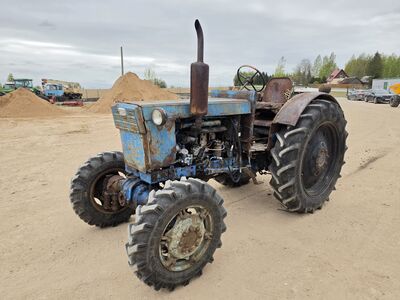 TRAKTOR T-40AM