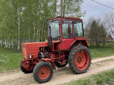 T25 koos haakeriistadega