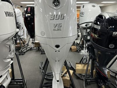 New Boat engine 250HP 200HP 300HP 350HP 150HP