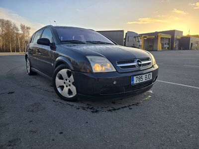 Opel Signum 2003 2.2di 92kw