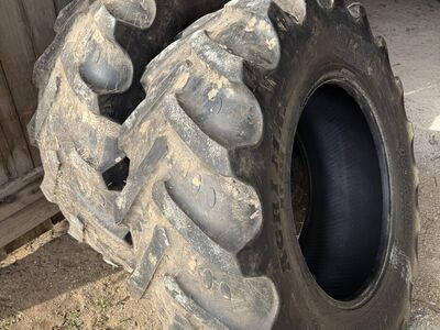 Rehvid  2tk 460/85R30