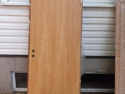 Uued puidust siseuksed 80x200cm