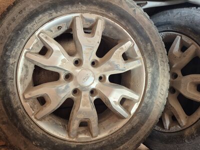 Ford ranger veljed R18