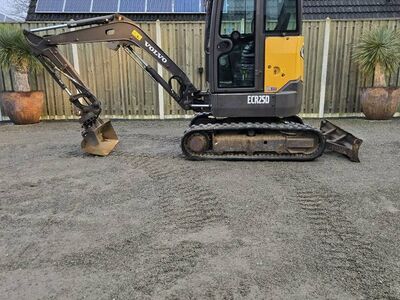 Volvo ECR 25 D