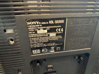 Teler SONY KDL- 32U3000 diagonaal 32 cm.
