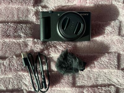 Sony ZV-1F Black