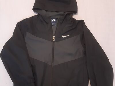 Nike jope s. S