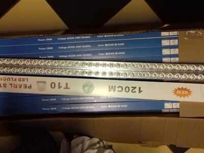 LED valgusti 200 w.