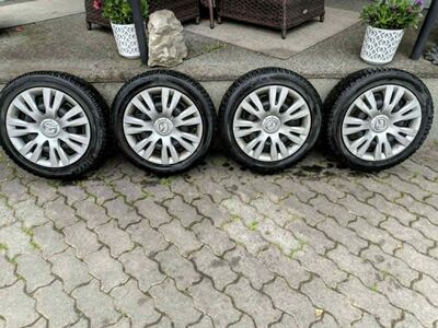 Mazda 2 4x100 plekkvelg + Bridgestone