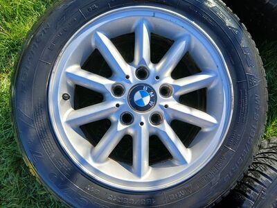 BMW valuveljed M-S rehvidega R15-195-65 GoodYear