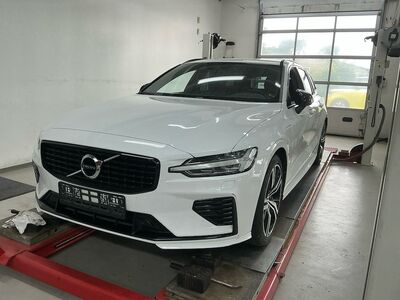 VOLVO V60 T6 AWD R-DESIGN RECHARGE AWD