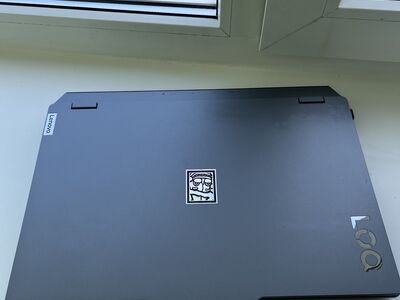 Lenovo LOQ 15IAX9