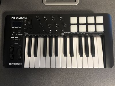 M-Audio Oxygen 25 MIDI Kontroller