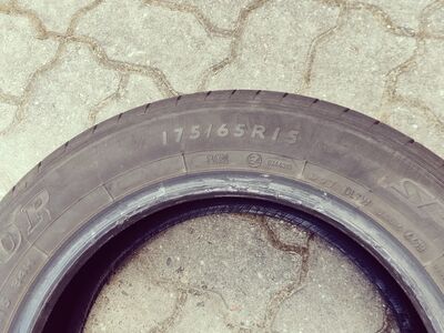 Rehvid SP Sport FastResponse  Dunlop 175/65R15