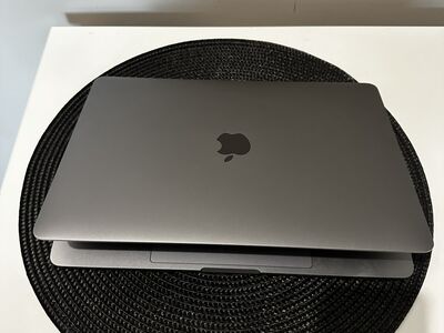 Apple Macbook Pro 2017, VÄHE KASUTATUD