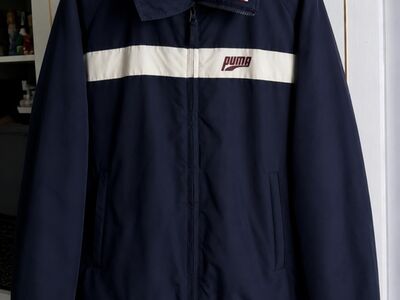 Tumesinine jope Puma