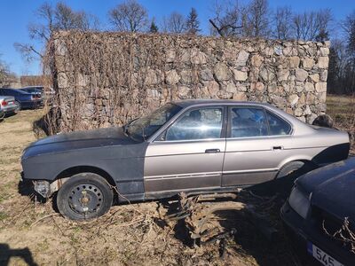 4x BMW E34