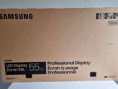 55" Samsung Monitor UUS
