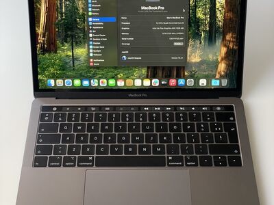 Apple MacBook Pro 13" Touch 2019