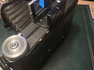 Saksa klappkaamera E. Ludwig Meritar 105mm