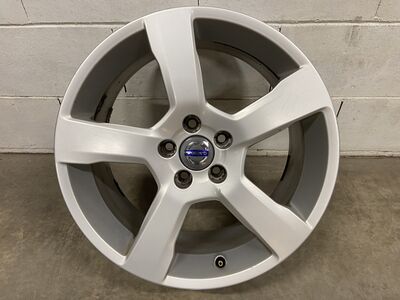 18” Volvo R–Design valuveljed 5x108