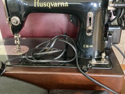 Husqvarna elektriline õmblusmasin
