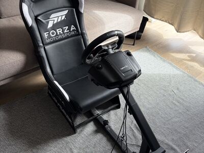 Logitech G29 + Playseat Evolution Forza Edition