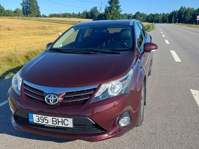 Toyota Avensis 2.0  112kW