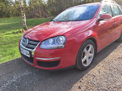 VW GOLF 1.4 BENSIIN, AUTOMAAT