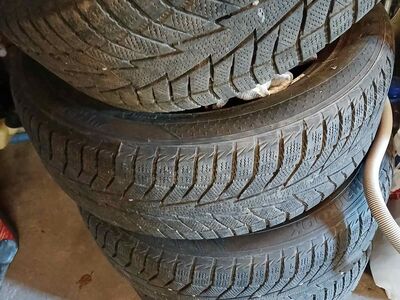 Rehvid m+s 215/55 r17