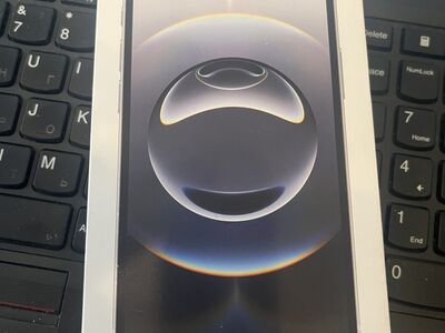iPhone 16e 128GB