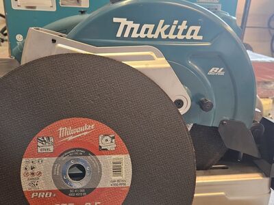 MAKITA DLW140