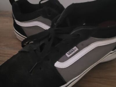 VANS 39
