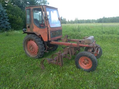 Traktor T16